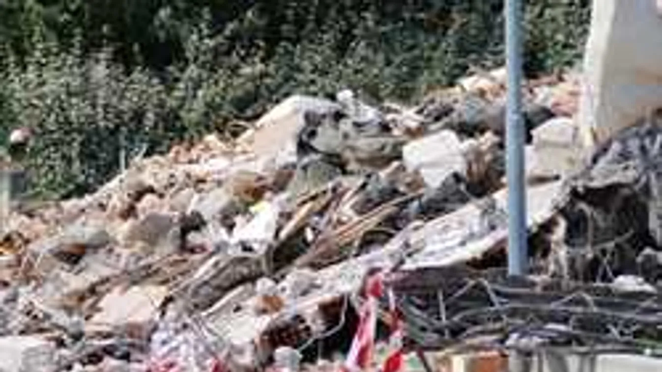 Ijedtükben utcára rohantak az emberek