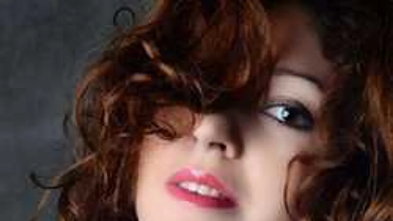 Gólyahír, otthagyta a sorozatot: gyermeket vár a magyar sztárszínésznő!