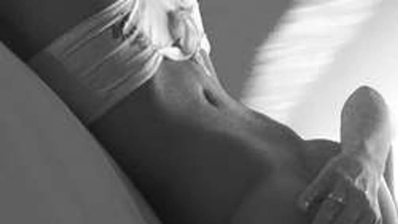 Megütötték a legénybúcsúban, kiborult a sztriptíztáncos