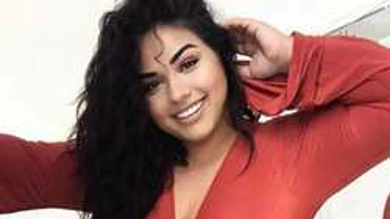 Ezt is bevállalta, elképesztő popsit villantott a szexi magyar ducimodell