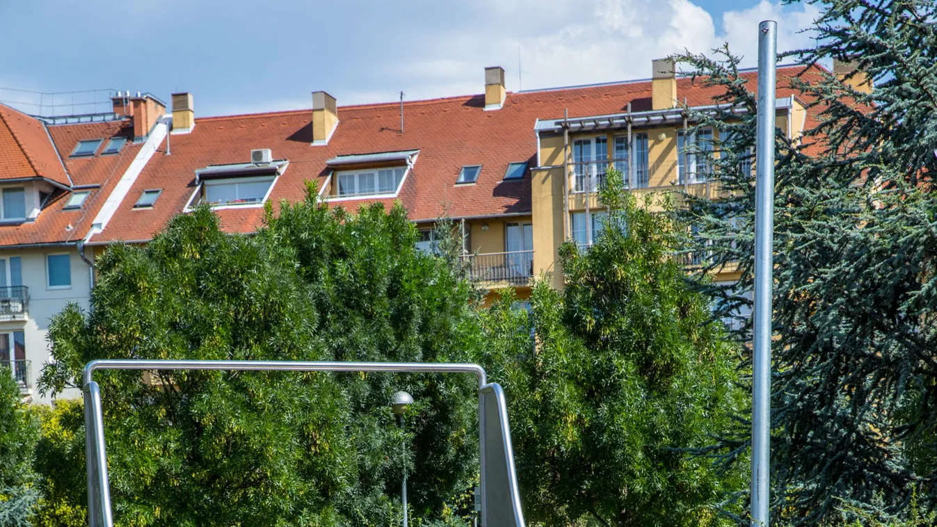 Háborognak a szülők a ferencvárosi Kerekerdő-parki játszótér miatt