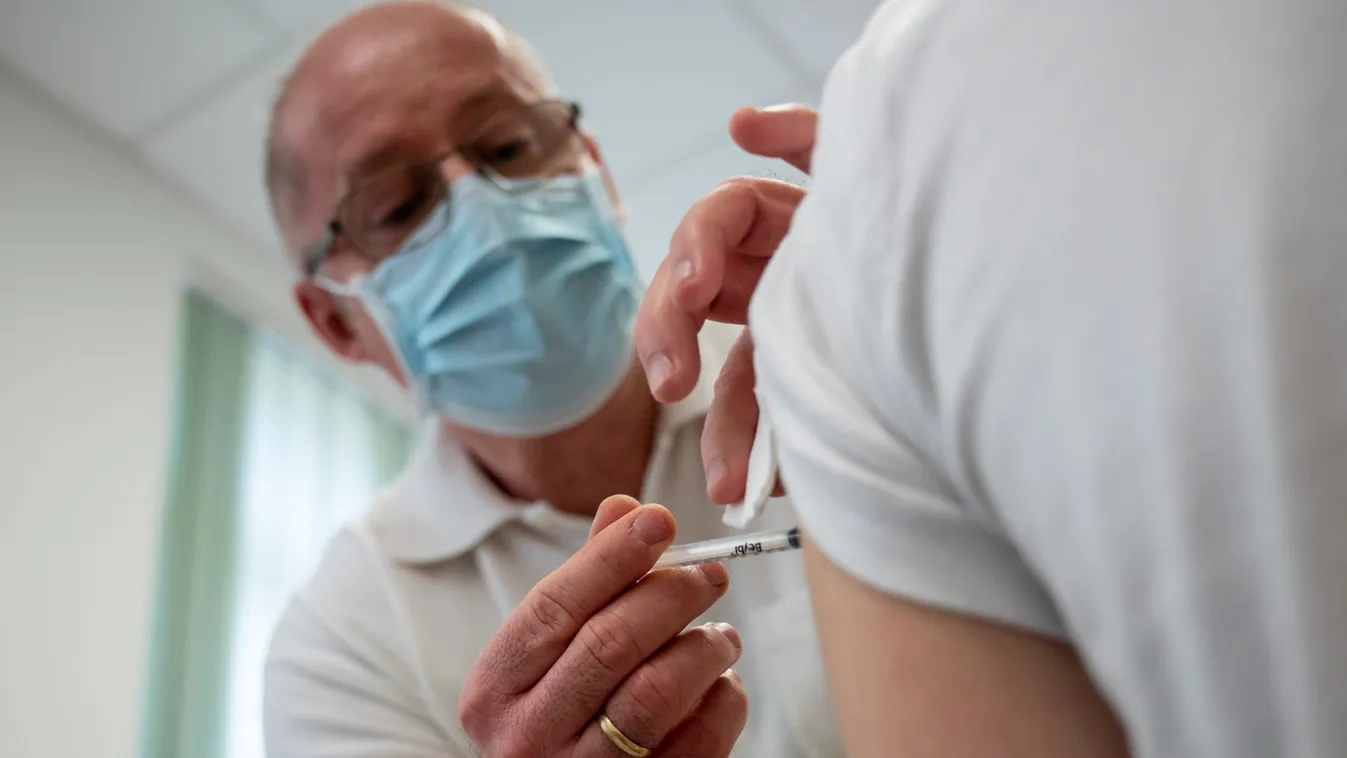 Itt vannak a friss adatok: már 4 millió 639 ezer embert oltottak be Magyarországon