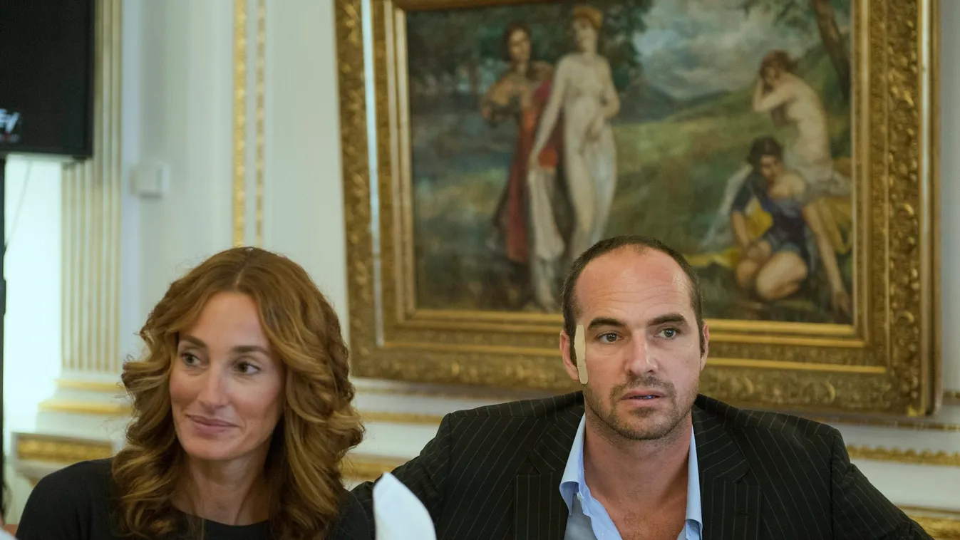 Benedek Tibor; Epres Panni