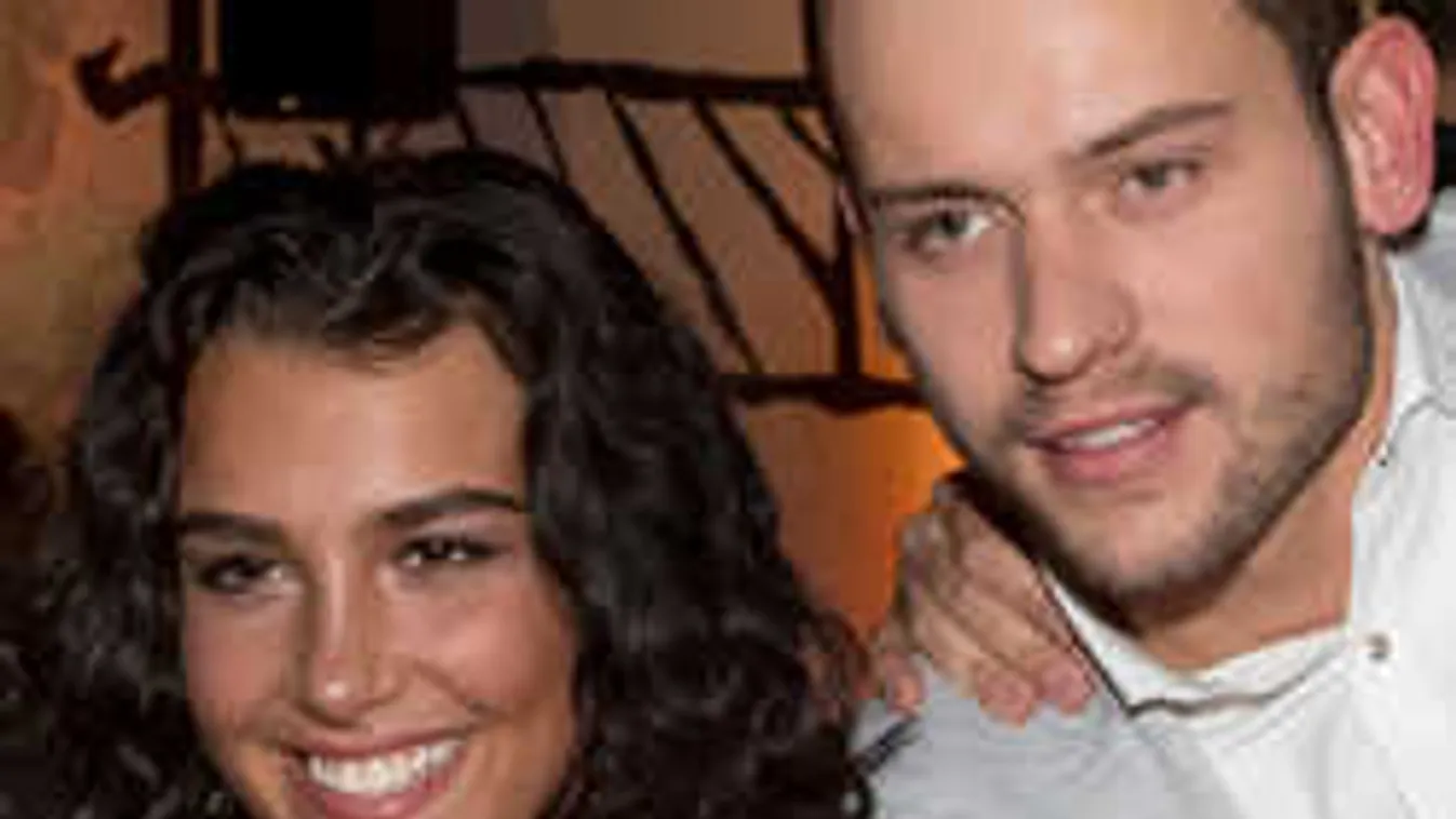 Ezt látnod kell, különleges fotóval hangolódik az ünnepekre Tóth Andi