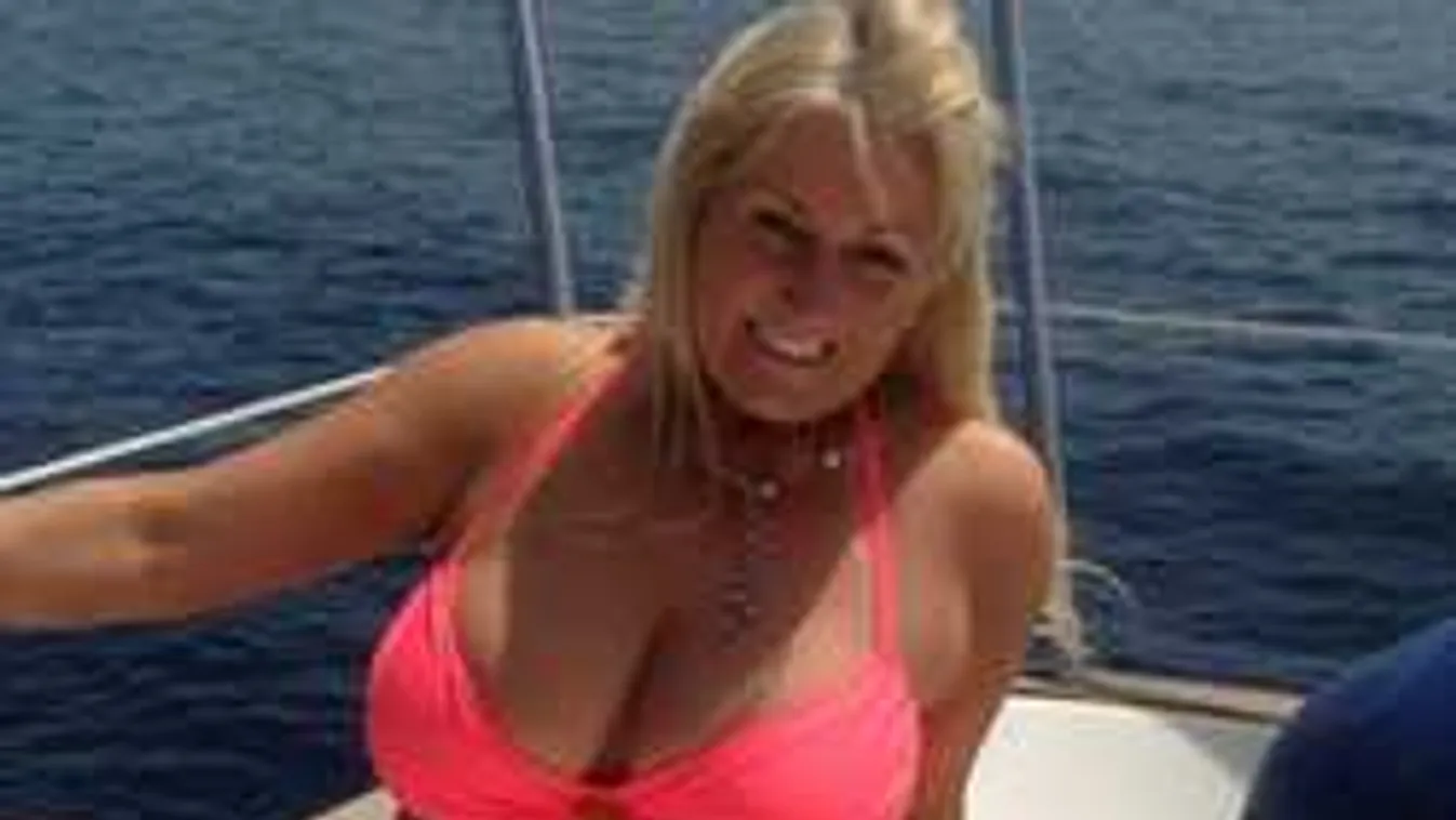 Ezt látni kell, a melleivel tippel a vb-re a kebelcsoda