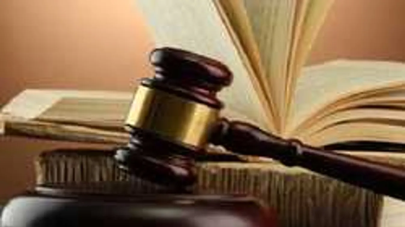 75 éves afgán erőszakoskodott a játszótéren egy 7 éves kisfiúval!