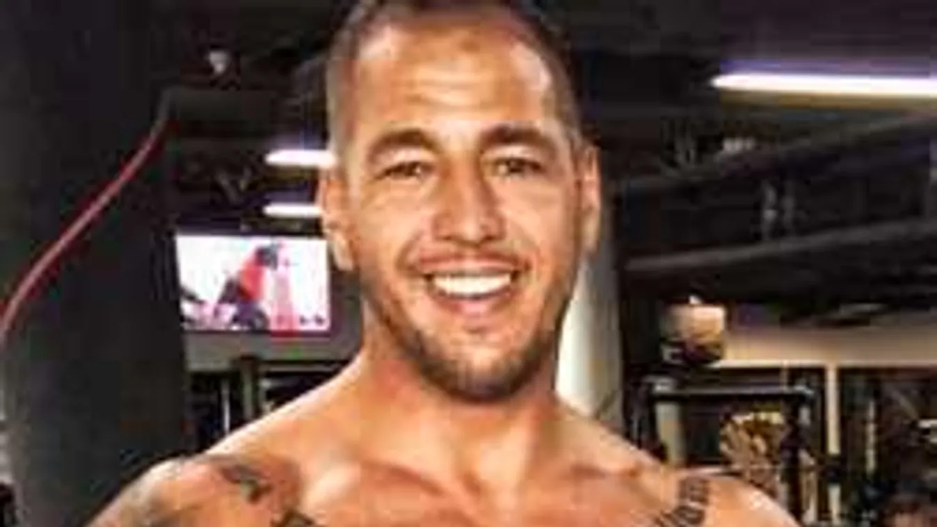 Leleplező videó: megmutatta új párját Curtis