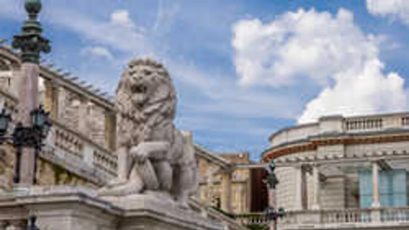 Újra egy színpadon a legendás magyar rockerek