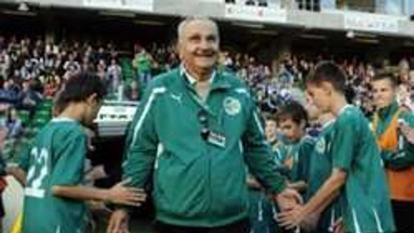 Különbuszok indulnak a Mágus temetésére