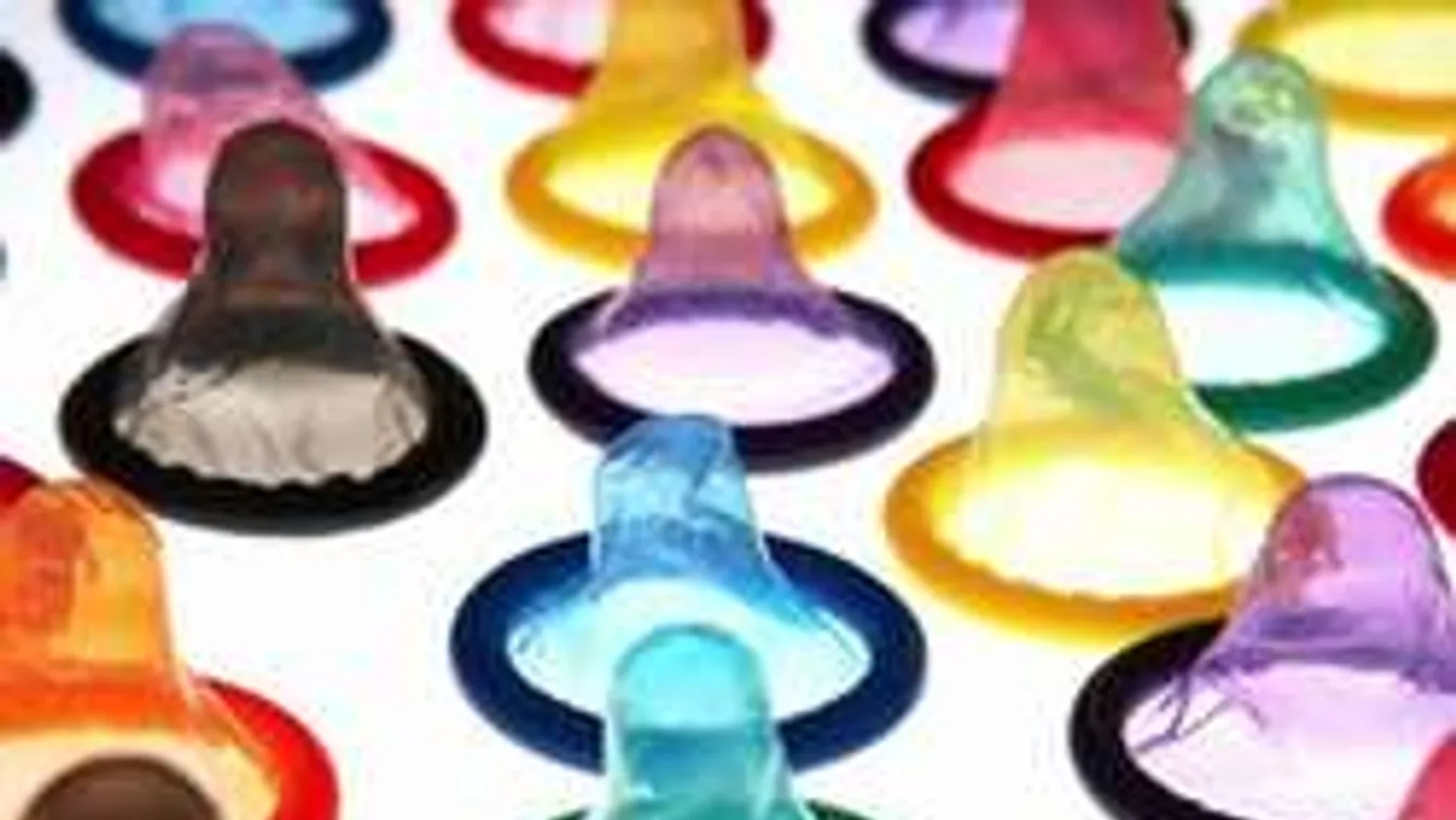 Robban az óvszerbomba: túl nagy lett a bumm