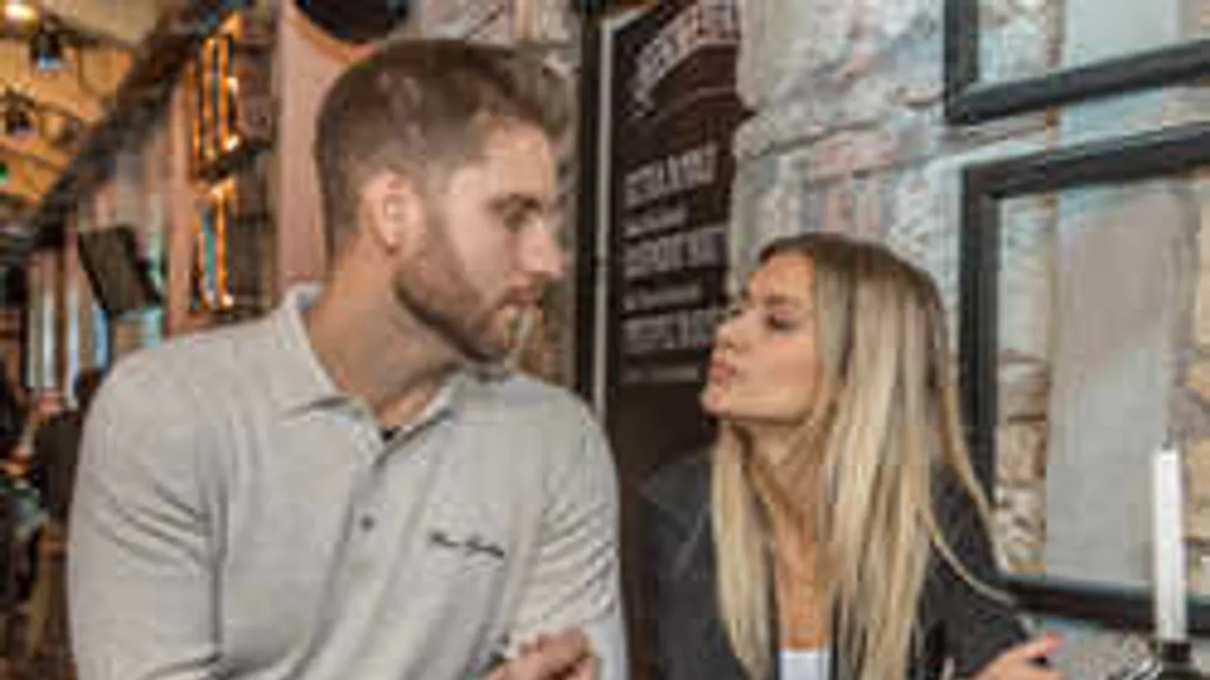 Hűha, az ágyban kapták le Weisz Fannit és férjét