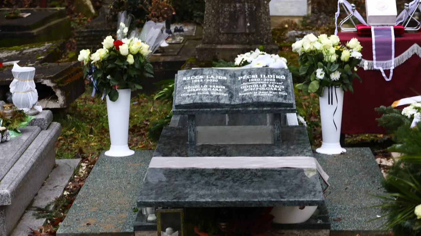Itt vannak az első fotók Pécsi Ildikó temetéséről