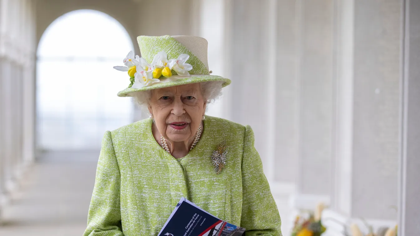 The Queen at Centenary of the Royal Australian Air Force Service