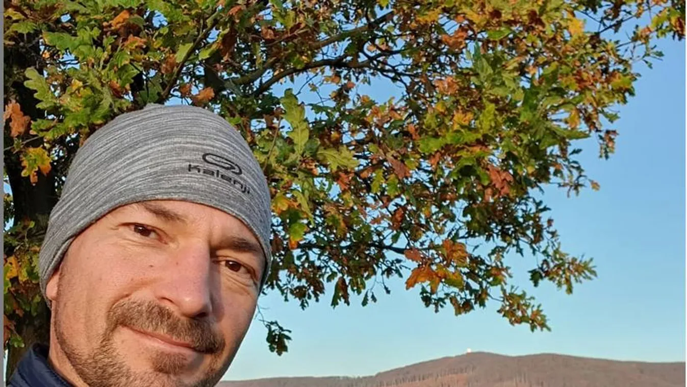 Vadon Jani cicájánál nem lesz ma cukibb a neten