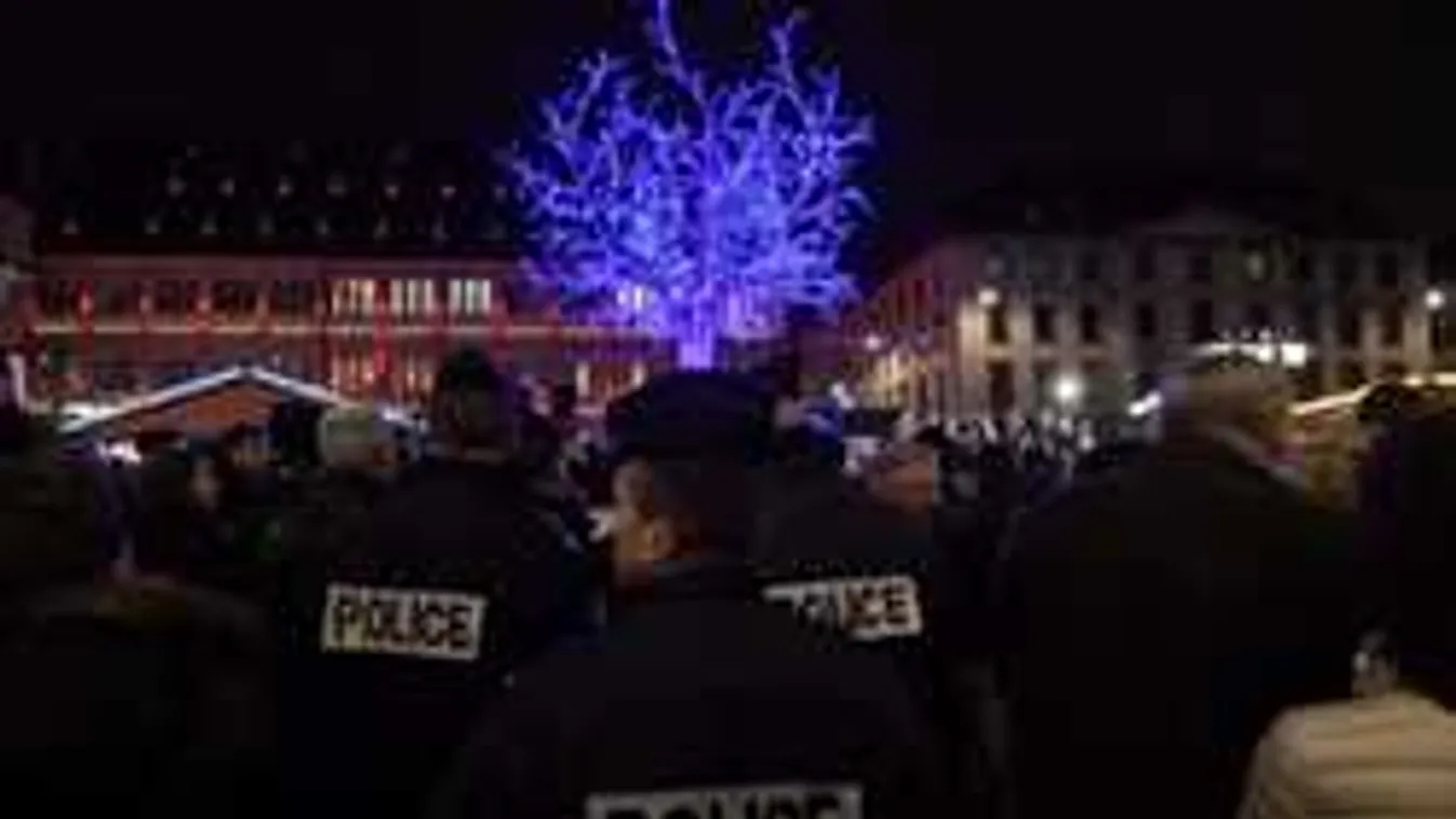 Börtönben érzik magukat a strasbourgi karácsonyi vásár látogatói