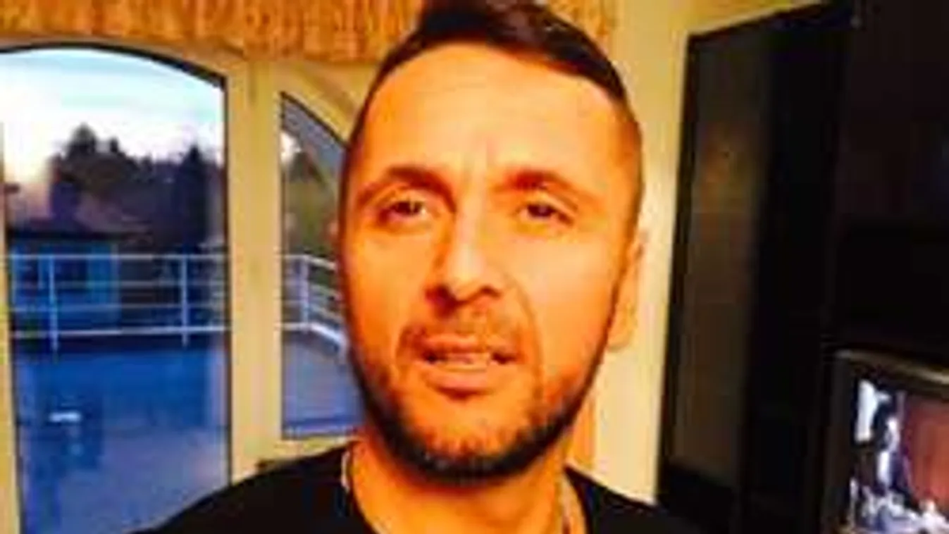 Meghökkentő! Majkán, a csajozógépen kifogott a szerelmi jelenet