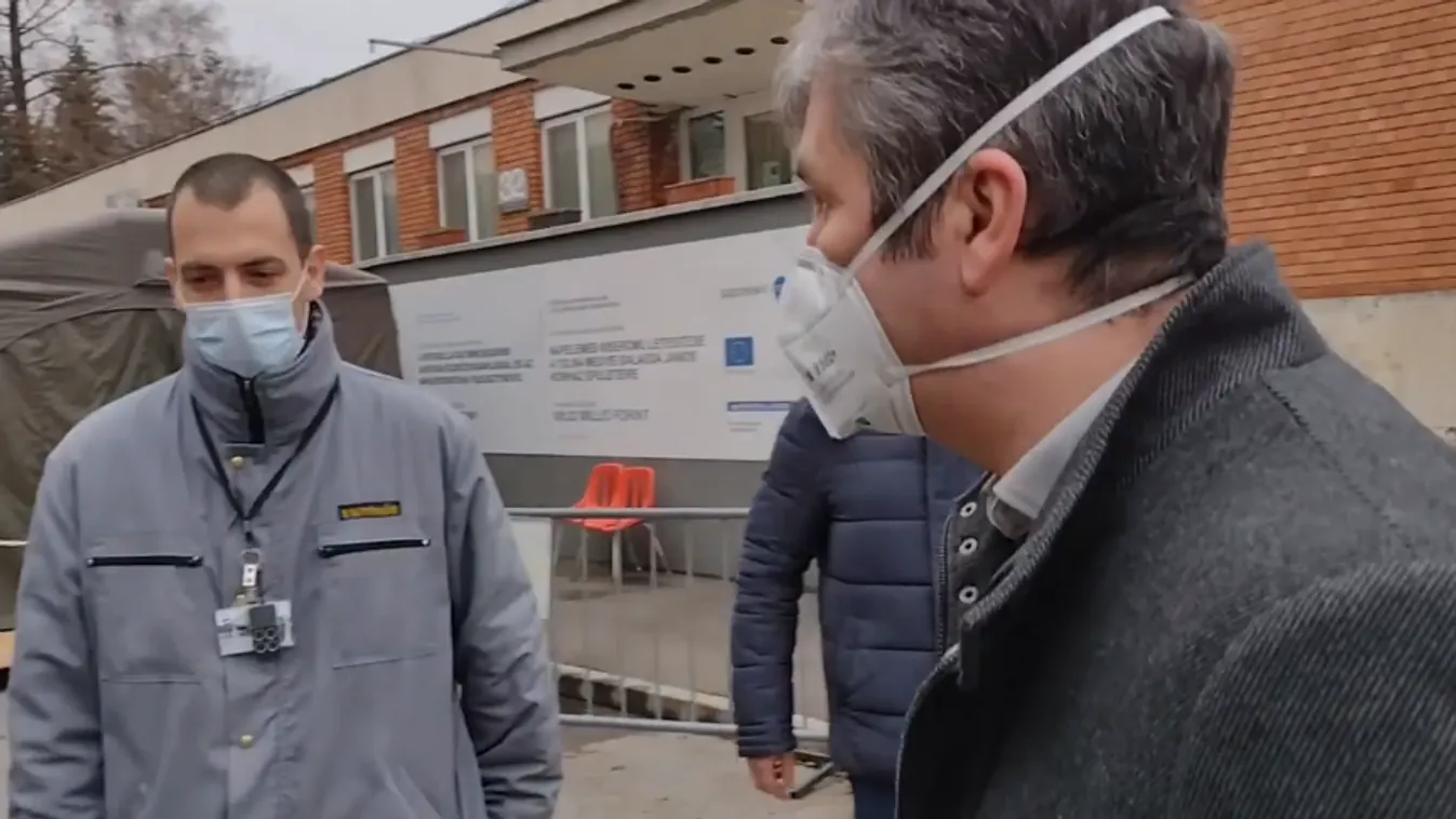 Hadházy Ákos csak gátolni tudja a koronavírus elleni védekezést