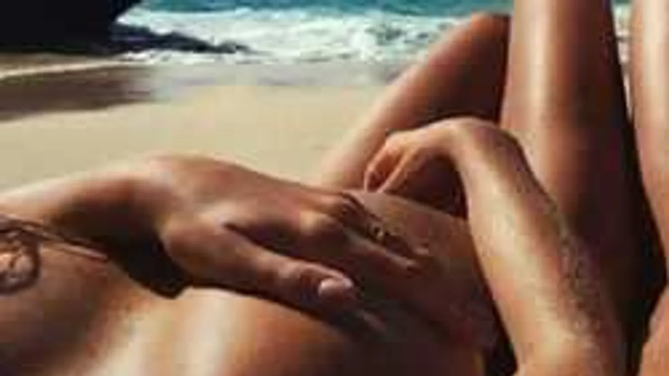 Nudista strandolót fotóztak le