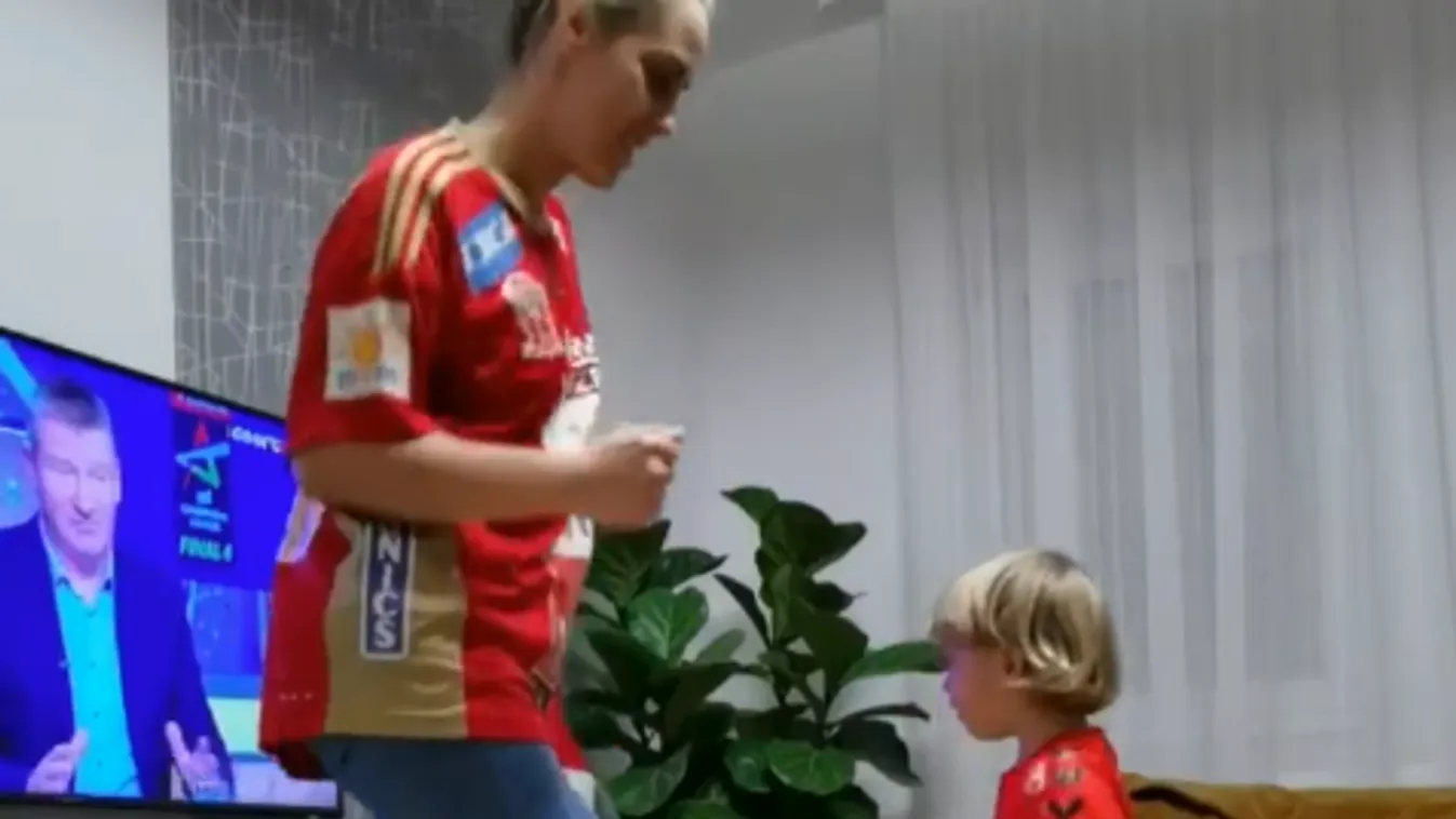 Itt a nap videója, sajnos Lékai Máté kisfia sem tudott segíteni