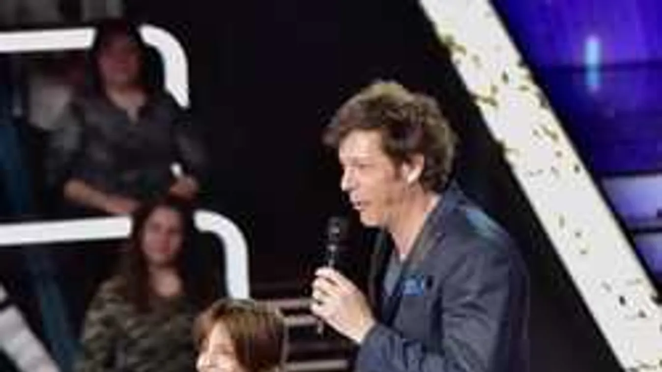 Élő adásban érte hatalmas meglepetés Tillát