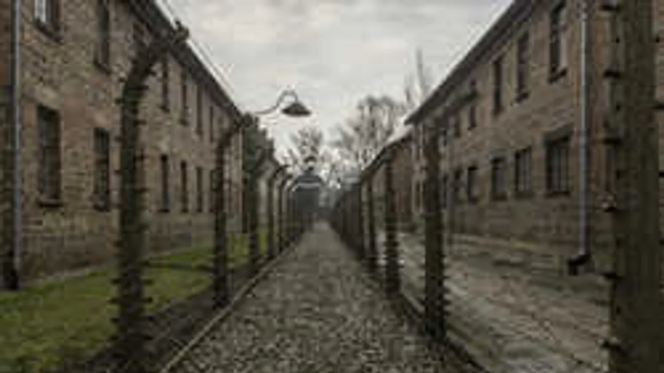 Megint a holokauszton gúnyolódtak a jobbikosok. Sorra kerülnek elő a hangfelvételek