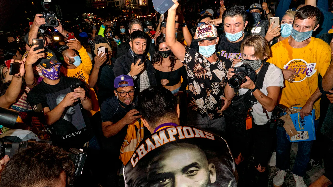 Könnyfakasztó sorok, Kobe Bryantre emlékeztek a bajnokok