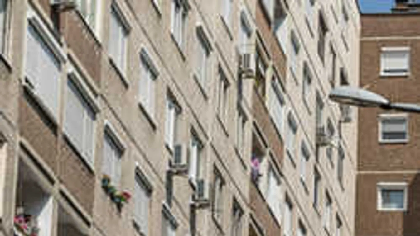 Kiszámoltuk, ennyibe kerül a családoknak a hőség, rá fogsz csodálkozni!