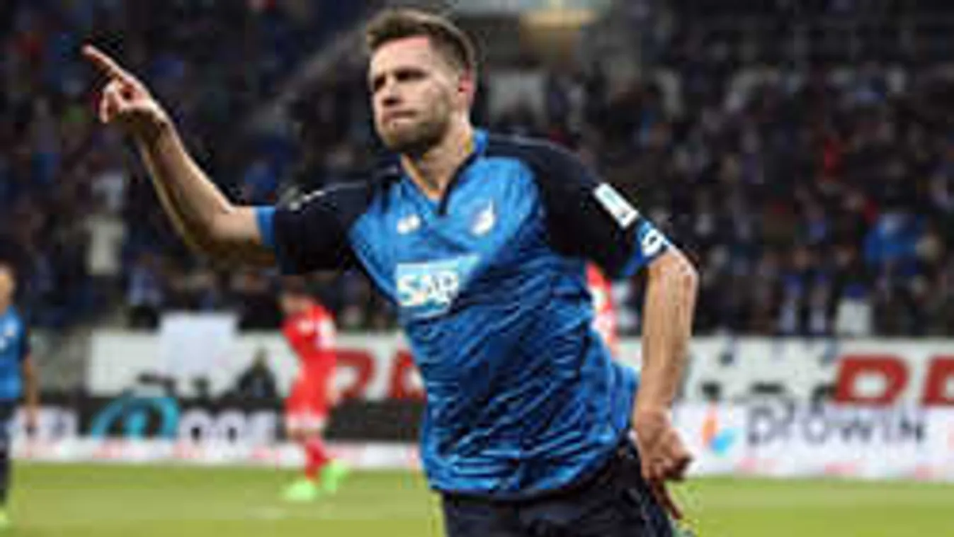 Szenzációs Szalai, óriásit játszott a magyar válogatott támadója