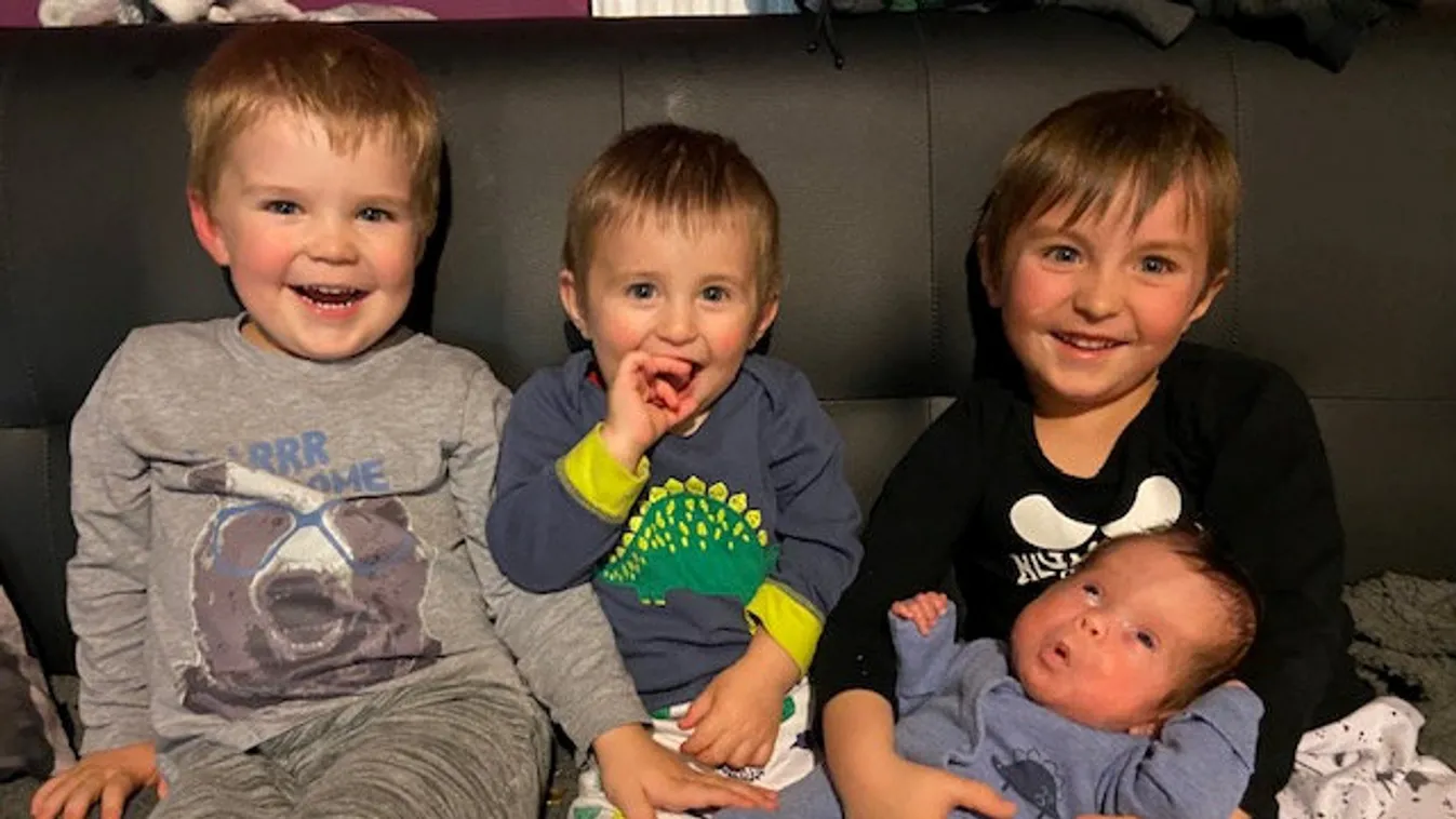 Barney és a három testvére