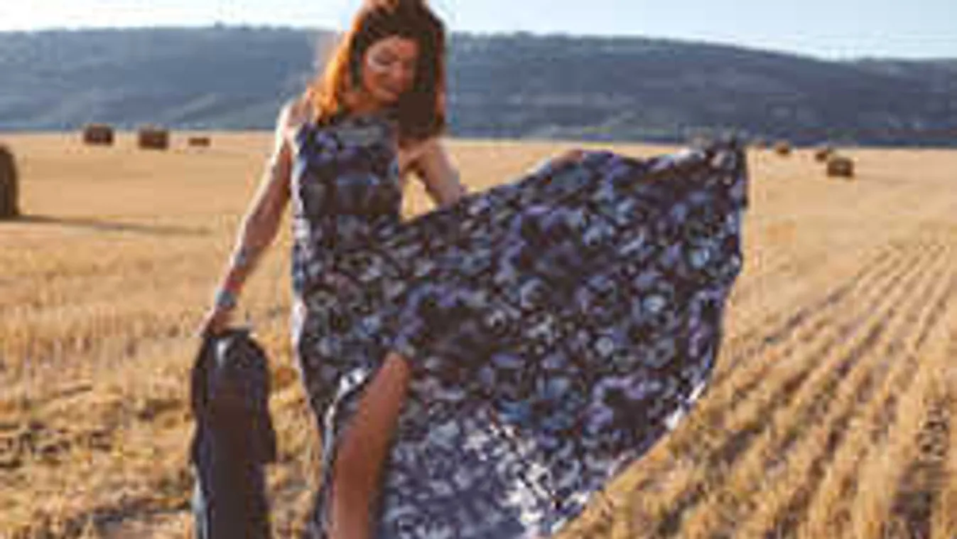 Ez a nyár nagy divatja. Õrülten szexi és kényelmes