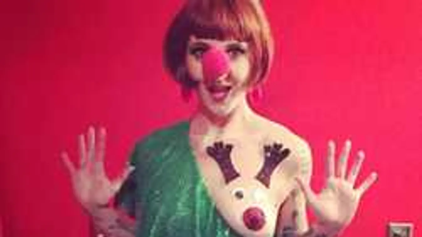 Ennél pajkosabb ciciket úgysem találsz karácsonyra!