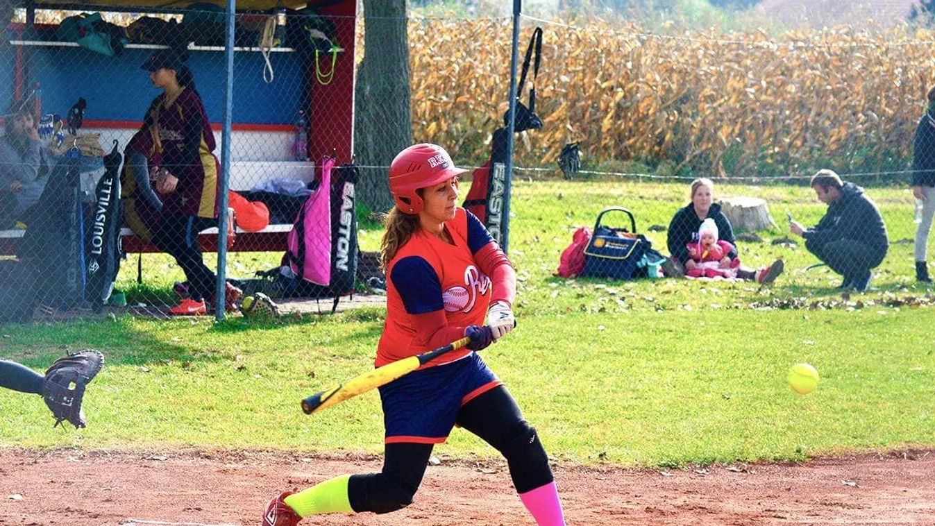 Nagy siker, magyar lány elemez a profi baseball-ligában