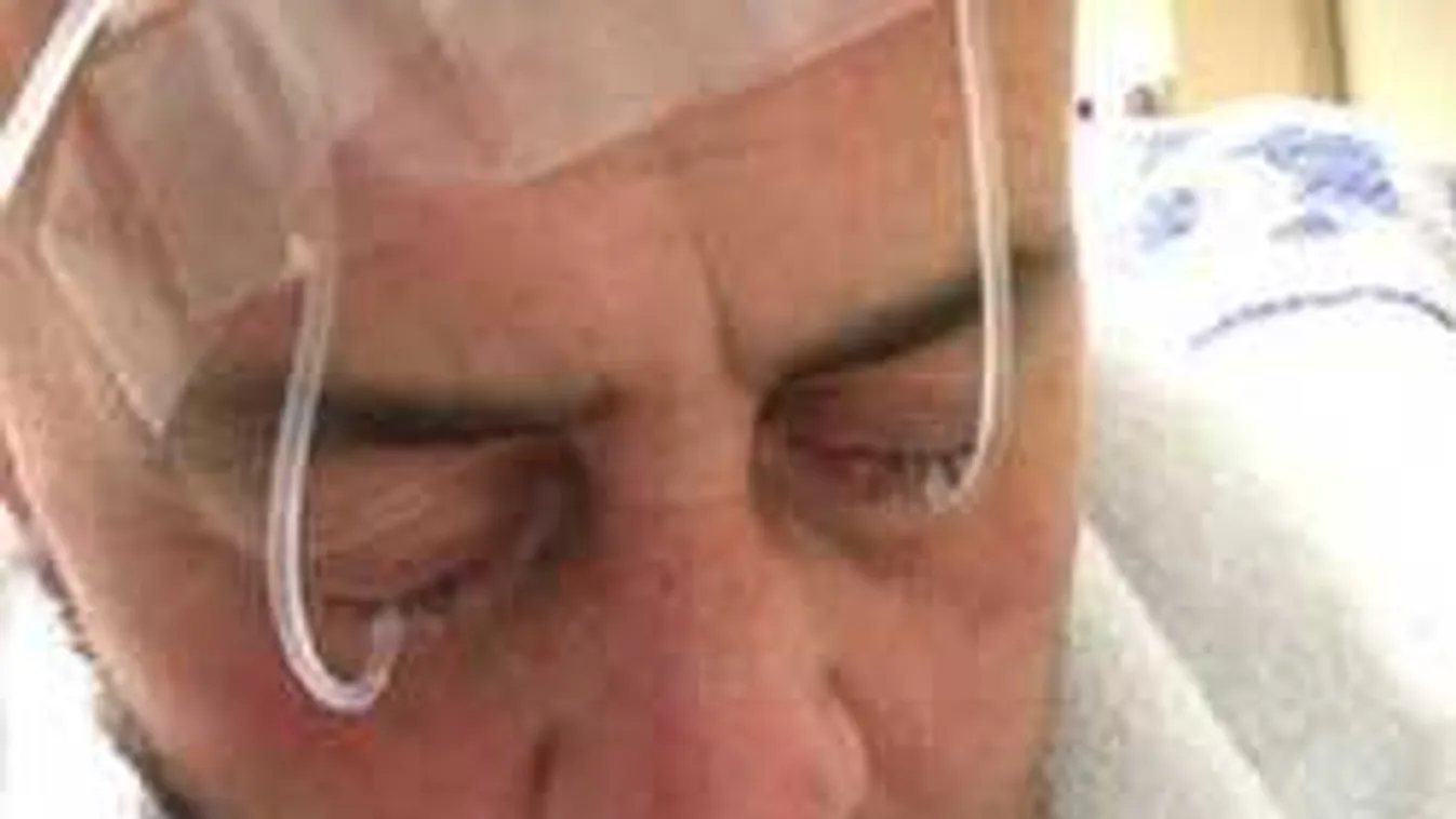 Sokkoló videó: Durva bosszút állt a reklamáló vendégen a dühös szakács