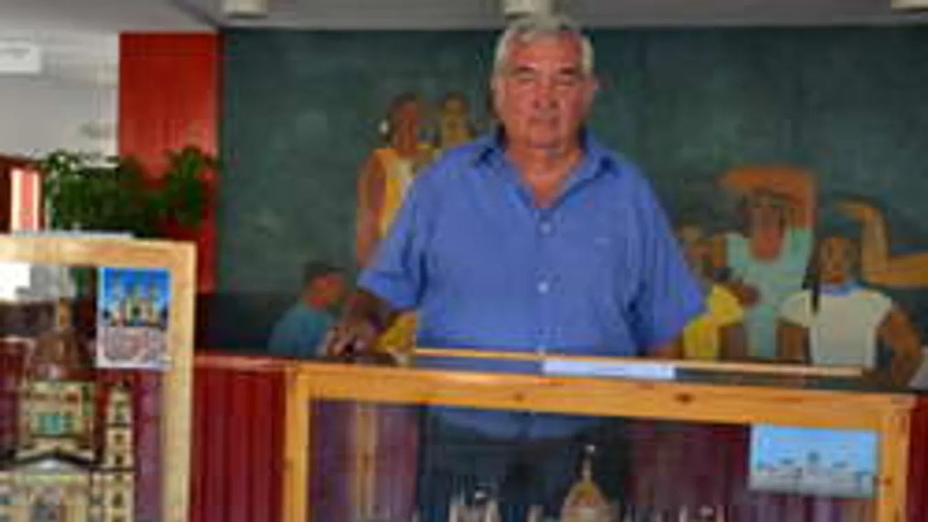 Otthonába vitte a Parlamentet Feri bácsi