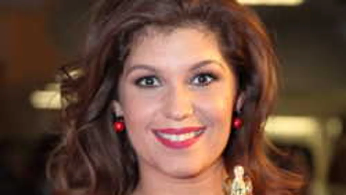 Hatalmas siker, ezzel az ismert sztárral koncertezett a magyar énekesnő