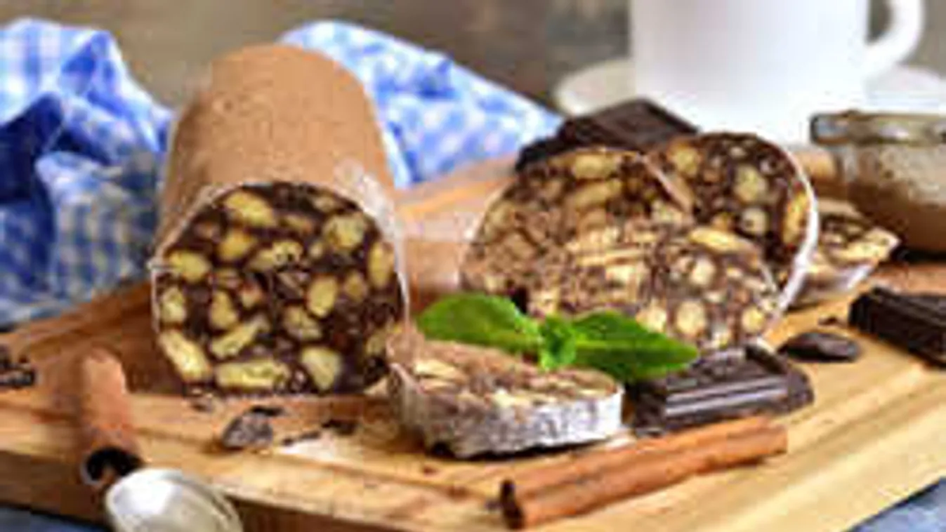 Megújult a csokiszalámi! Ezt tették a magyar háziasszonyok bele