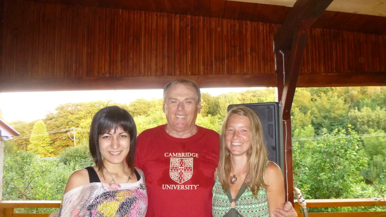 27 nyelvvizsgája van a 65 éves veszprémi tanárnak