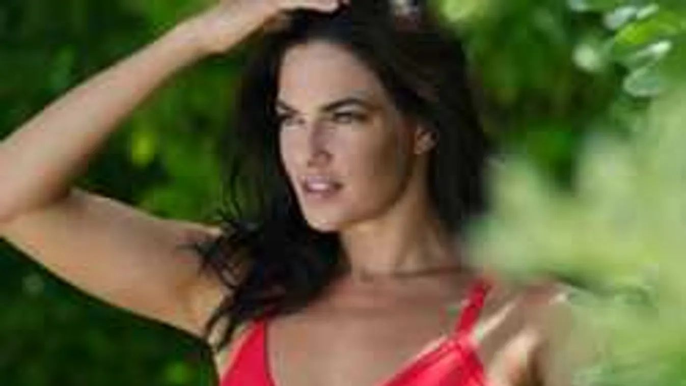 Brutál szexi képet posztolt Bódi Sylvi formás fenekéről - Fotó