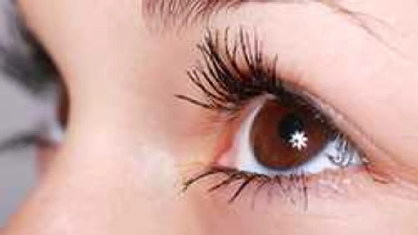 Zokogva kért segítséget a mentősöktől egy nő Budapesten, na de miért