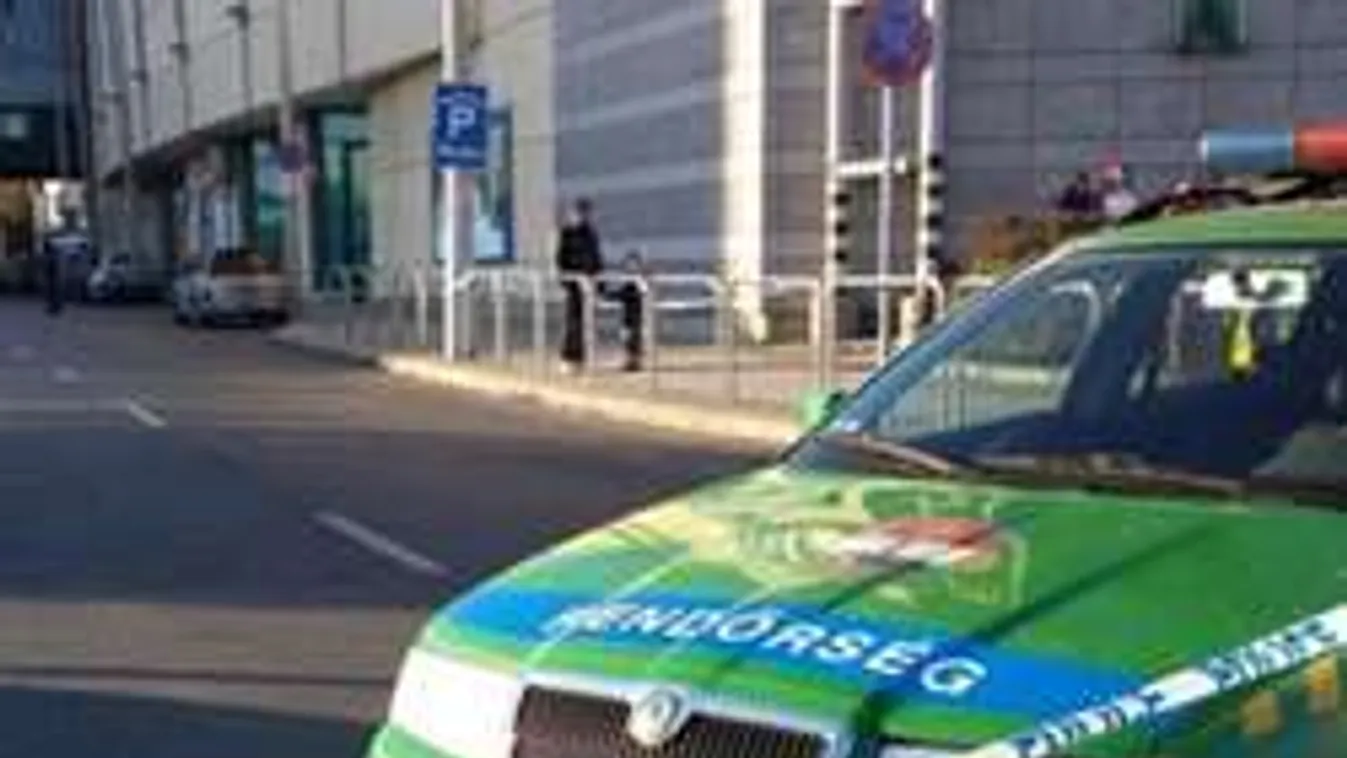 Pánik a kórházban: robbanhat a bomba