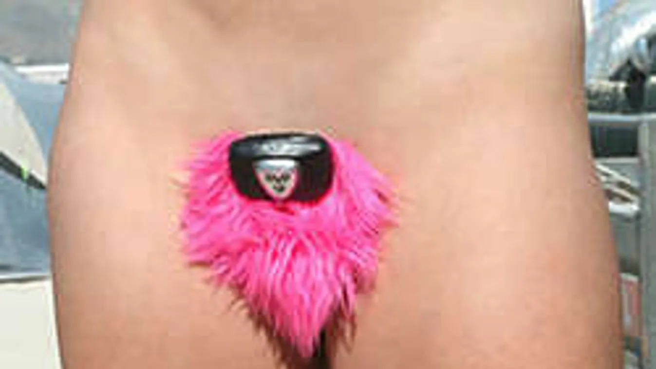 Megbántad a brazilgyantát? Itt a nuniparóka!