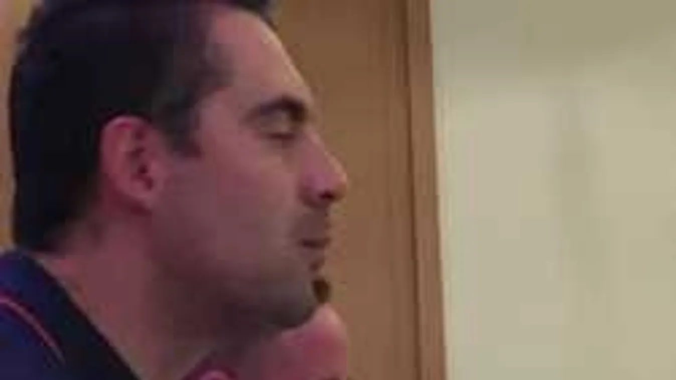 Lázadás a Jobbikban! Vona ellenfelei bemikrofonozták a frakcióülést. Most már van muníciójuk... Tolvajnak becézik a háta mögött Vonát!