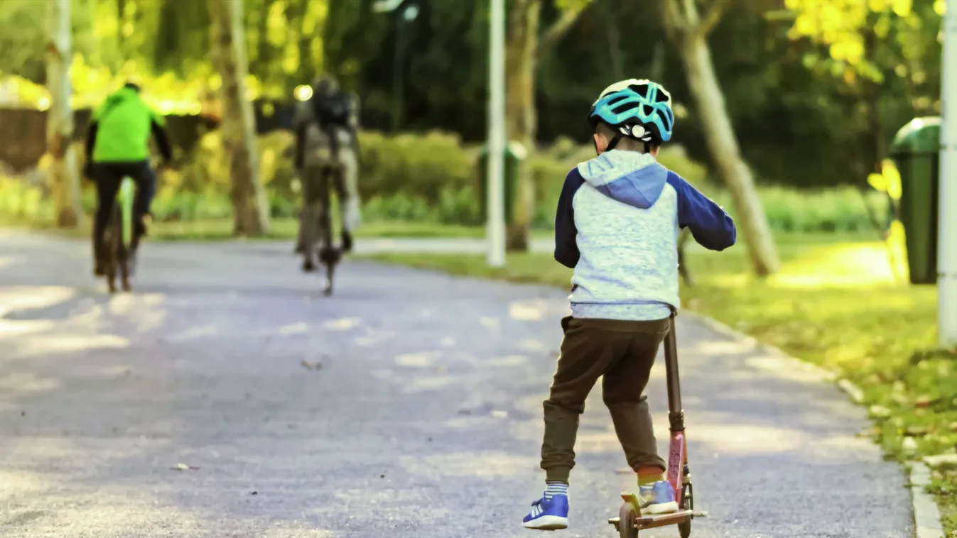 „Azt a látványt nem kívánom senkinek” – rollerezés közben a kis Tomi nyílt törést szenvedett