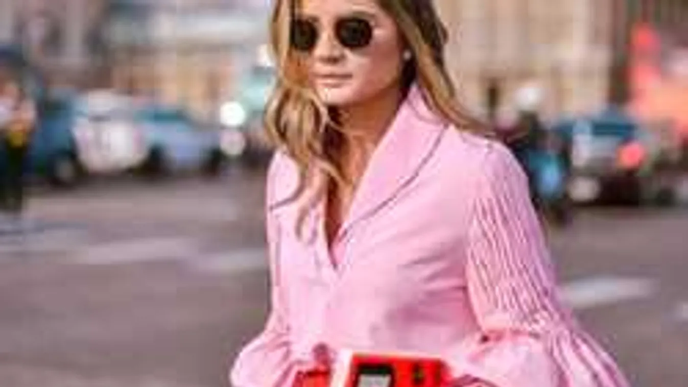 Hihetetlen, ez a két szín lett együtt a divat! Szexi lesz tőle minden nő