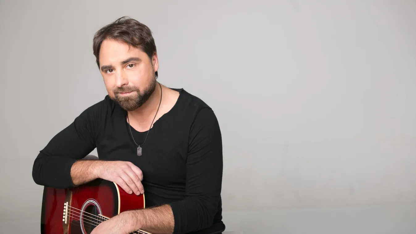 Hitelcsapdába került a híres magyar zenész, el kellett adnia a házát