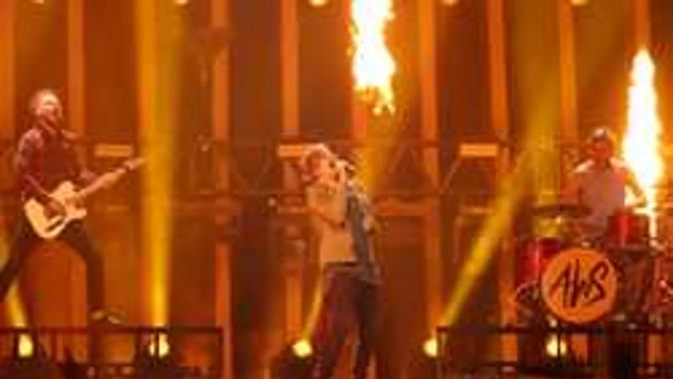 Õrület az Eurovízión: így vonult be az AWS az arénába!