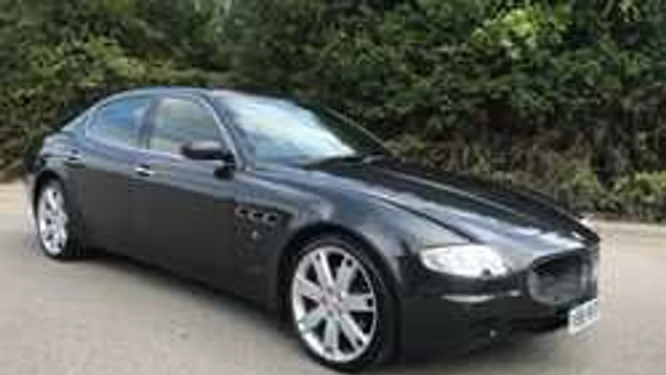 Méregdrága autóval menekült Baracskán egy férfi, de alaposan ráfázott