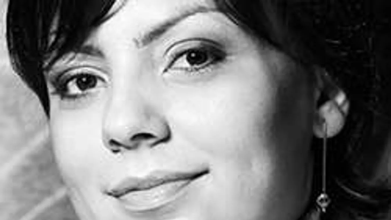 Így búcsúztatták művésztársai a fiatalon elhunyt Bedi Esztert!