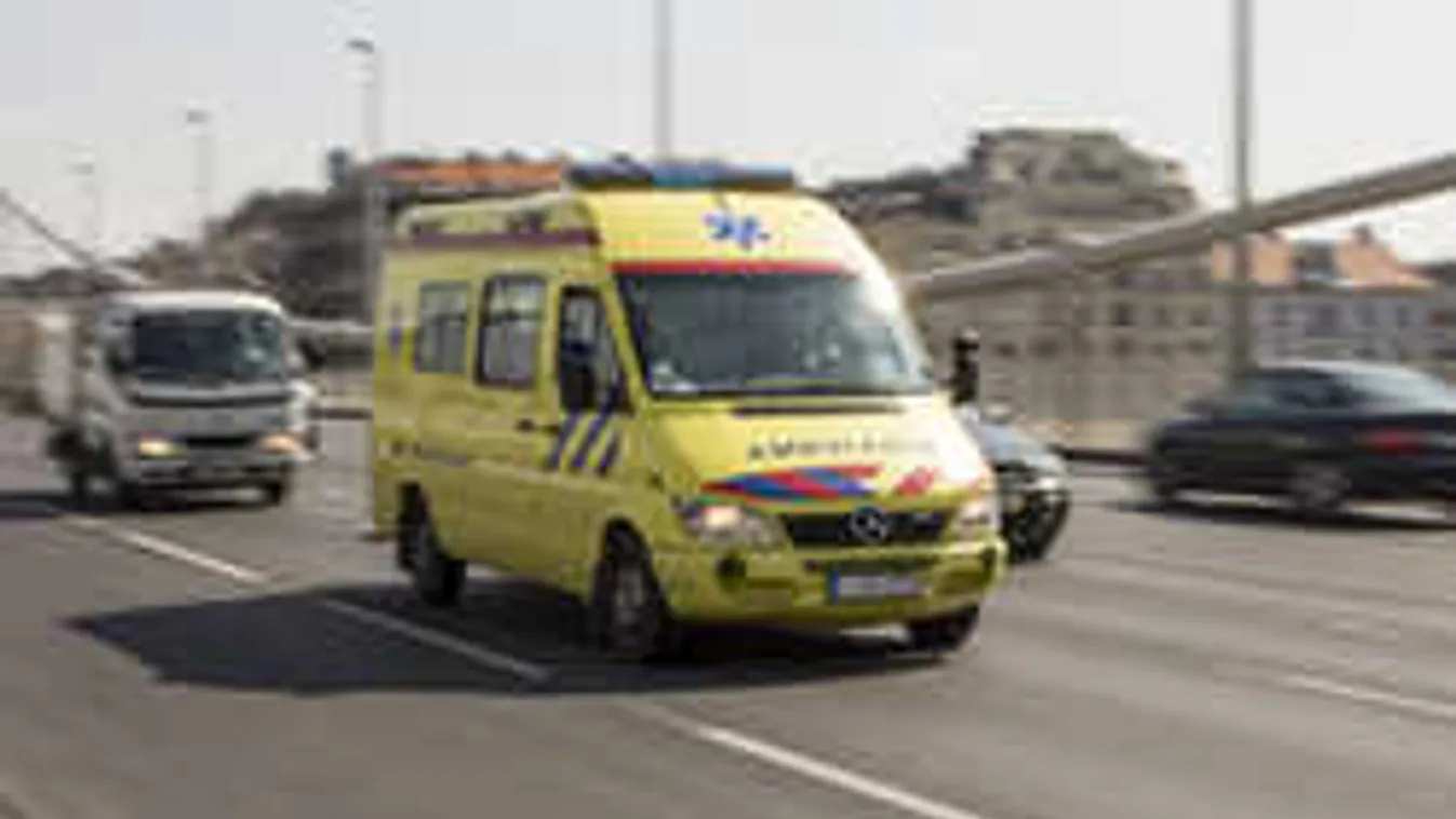 Tömegkarambol az M43-as autópályán