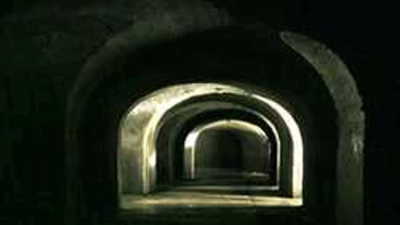 Rejtélyes alagútra bukkantak Hódmezővásárhely alatt